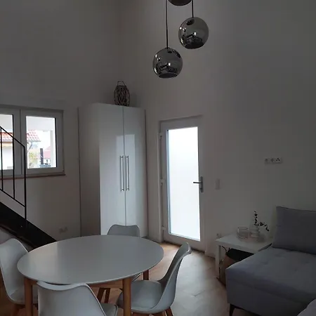 Weinstrasse - Pfaelzer Wald Gocklingen